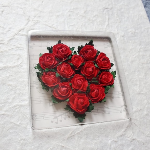 Beautiful Notebook with Roses and Musical notes on the cover - Picture 3 of 5